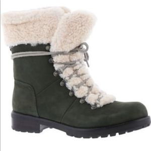 New Ugg Fraser shearling boots